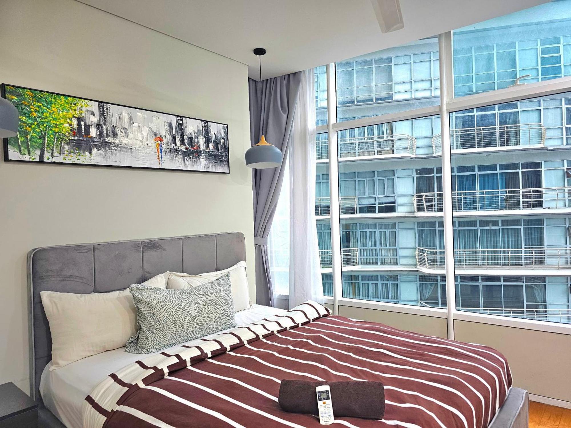 Apartment Sky By Monosuites Klcc 쿠알라룸푸르 외부 사진
