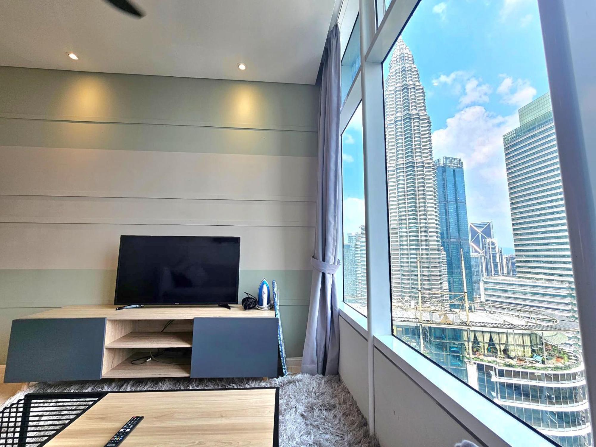 Apartment Sky By Monosuites Klcc 쿠알라룸푸르 외부 사진